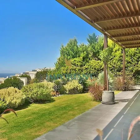 Chic Oasis By Important Group Travel 4* בודרום