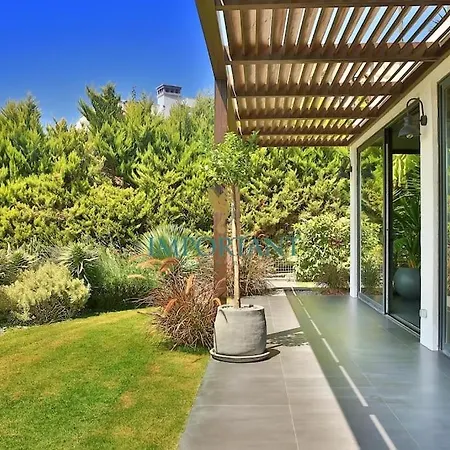 Chic Oasis By Important Group Travel 4* בודרום